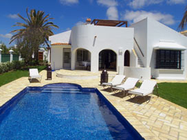 Selection of self catering properties on the Costa de la Luz